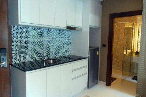 Condominio de 1 dormitorio en Pattaya, Tailandia № 204087 - foto 7