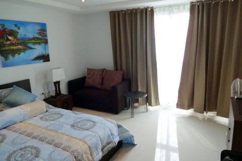 Estudio en el condominio en Pattaya, Tailandia № 204084 - foto 2