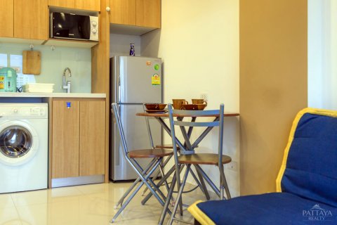 Condominio de 1 dormitorio en Pattaya, Tailandia № 204165 - foto 4