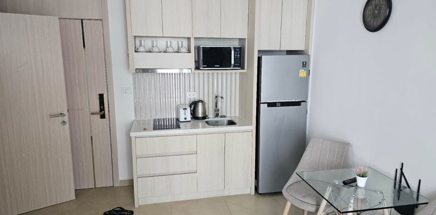 Apartamento de 2 habitaciones en Pattaya, Tailandia № 172624