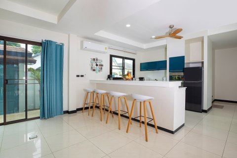 Villa in Pattaya, Thailand 4 bedrooms № 162694 - photo 12