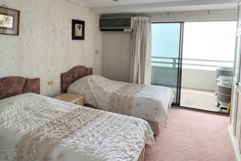 Condominio de 2 dormitorios en Cha-am, Tailandia № 145605 - foto 3