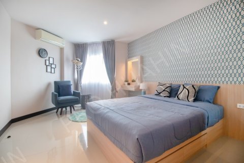 Apartamento de 2 dormitorios en Hua Hin, Tailandia № 194856 - foto 9