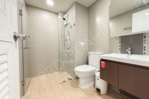 Apartment in Hua Hin, Thailand 2 bedrooms № 194855 - photo 3