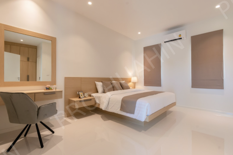 Chalet de 3 dormitorios en Hua Hin, Tailandia № 194861 - foto 5