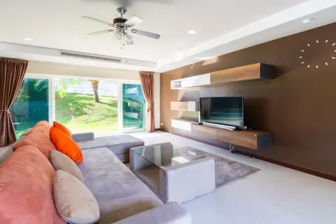 Chalet de 3 dormitorios en Pa Klok, Tailandia № 190804 - foto 5