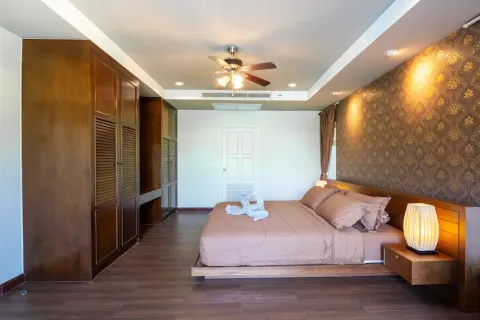 Chalet de 3 dormitorios en Pa Klok, Tailandia № 190804 - foto 15