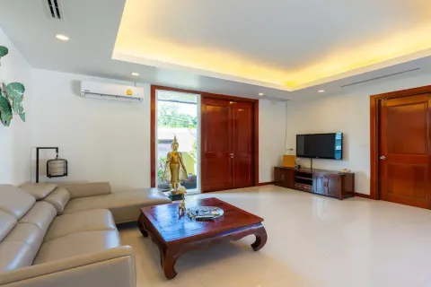 Chalet de 3 dormitorios en Phuket, Tailandia № 190806 - foto 5