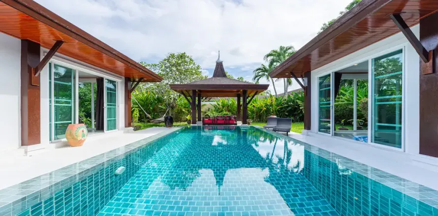 Chalet de 3 dormitorios en Phuket, Tailandia № 190806