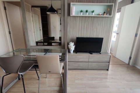 Apartamento de 3 habitaciones en Pattaya, Tailandia № 222754