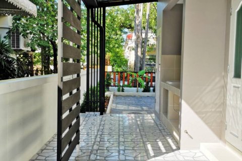 Casa de 3 dormitorios en Samut Prakan, Tailandia № 153048 - foto 3