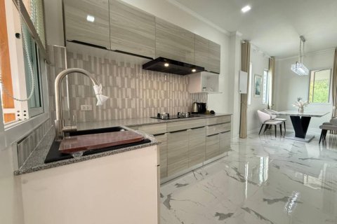 Villa in Pran Buri, Thailand 3 Schlafzimmer № 159961 - Foto 9