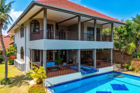 Villa in Hua Hin, Thailand 5 Schlafzimmer № 159962 - Foto 5
