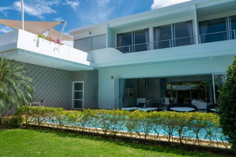 Villa in Phuket, Thailand 4 Schlafzimmer № 159959