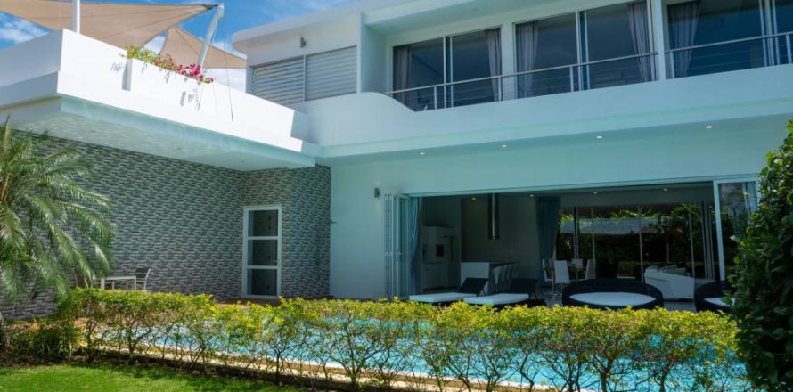 Chalet de 4 dormitorios en Phuket, Tailandia № 159959