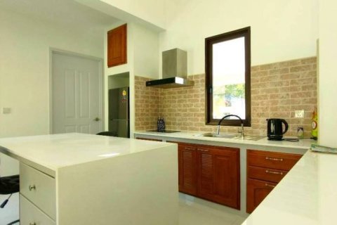 Chalet de 3 dormitorios en Sattahip, Tailandia № 159958 - foto 8