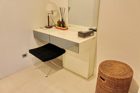 Casa de 4 dormitorios en Bangkok, Tailandia № 180981 - foto 8