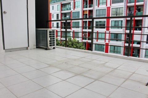 Casa de 4 dormitorios en Bangkok, Tailandia № 180981 - foto 6