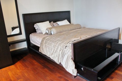 Casa de 4 dormitorios en Bangkok, Tailandia № 180981 - foto 9
