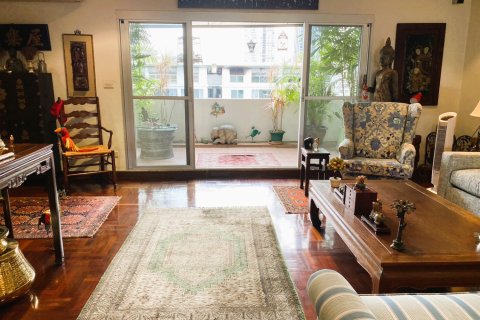 Condominio de 3 dormitorios en Bangkok, Tailandia № 180978 - foto 6