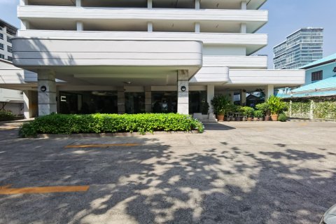 Condominio de 3 dormitorios en Bangkok, Tailandia № 180978 - foto 10