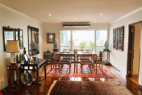 Condominio de 3 dormitorios en Bangkok, Tailandia № 180978 - foto 2