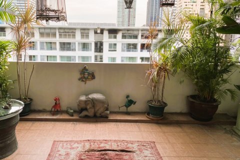 Condominio de 3 dormitorios en Bangkok, Tailandia № 180978 - foto 7