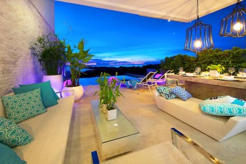 Casa de 3 dormitorios en Ko Samui, Tailandia № 180980 - foto 17