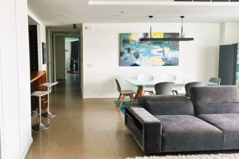 Condominio de 3 dormitorios en Bangkok, Tailandia № 180979 - foto 14