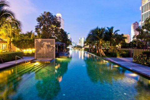 Condominio de 3 dormitorios en Bangkok, Tailandia № 180979 - foto 18