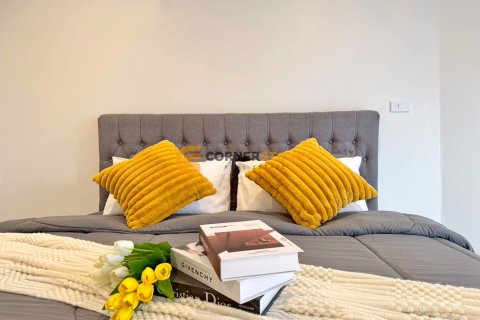 Estudio en el condominio en Jomtien Beach, Pattaya, Tailandia № 152434 - foto 8