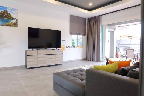 Estudio en Bang Lamung, Tailandia № 152435 - foto 6