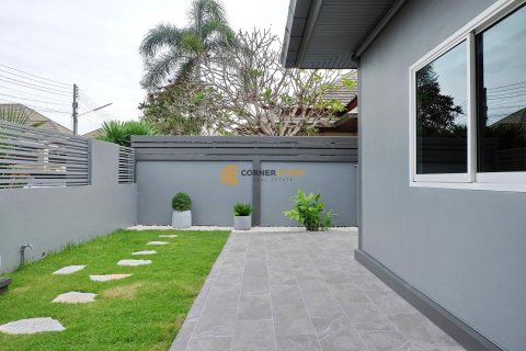 Estudio en Bang Lamung, Tailandia № 152435 - foto 22