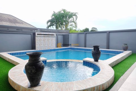 Estudio en Bang Lamung, Tailandia № 152435 - foto 3