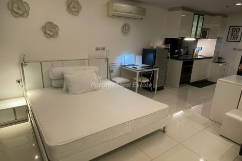 Estudio en el condominio en Pattaya, Tailandia № 152438 - foto 4