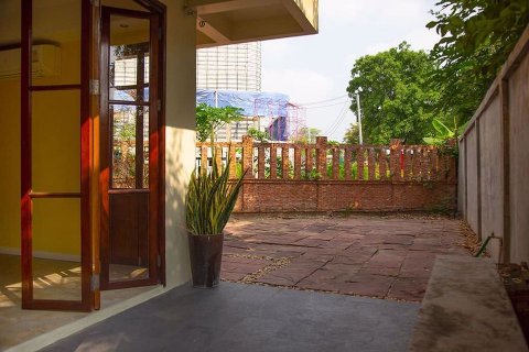 Casa de 3 dormitorios en Din Daeng, Bangkok, Tailandia № 75557 - foto 5
