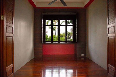 Casa de 3 dormitorios en Din Daeng, Bangkok, Tailandia № 75557 - foto 22