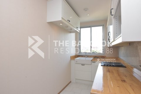Condominio de 3 dormitorios en Bangkok, Tailandia № 186055 - foto 6