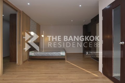 Condominio de 3 dormitorios en Bangkok, Tailandia № 186055 - foto 9