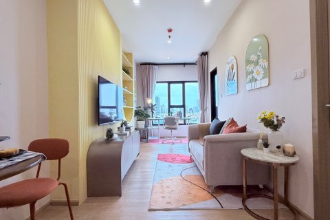 Condo à Thonburi, Bangkok, Thaïlande, 1 chambre  № 166820