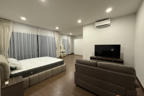 Haus in Bangkok, Thailand 4 Schlafzimmer № 190372 - Foto 9