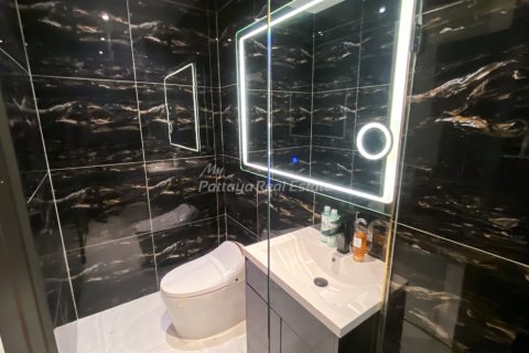 Estudio en el condominio en Bang Lamung, Tailandia № 205177 - foto 10