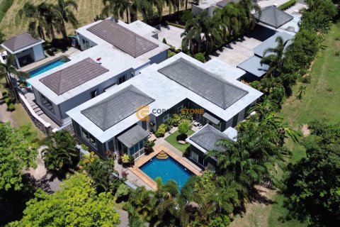 Studio in Chonburi, Thailand № 26708