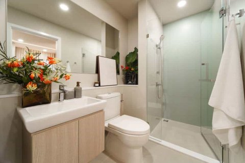 Condominio de 2 dormitorios en Bangkok, Tailandia № 165821 - foto 22