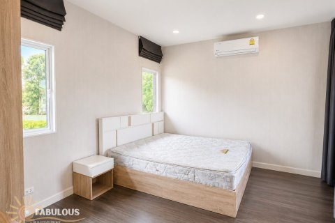 Chalet de 4 dormitorios en Ko Kaeo, Tailandia № 202140 - foto 15