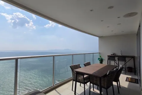 Apartamento de 3 dormitorios en Pattaya, Tailandia № 210150 - foto 30