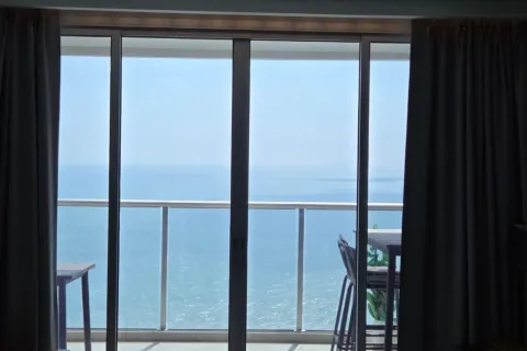 Apartamento de 3 dormitorios en Pattaya, Tailandia № 210150 - foto 26