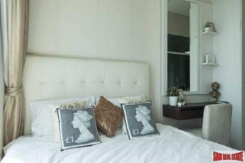 Apartamento de 1 dormitorio en Bangkok, Tailandia № 203307 - foto 3