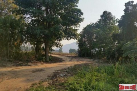 Terreno 92780 m2 en Hua Hin, Tailandia № 203308