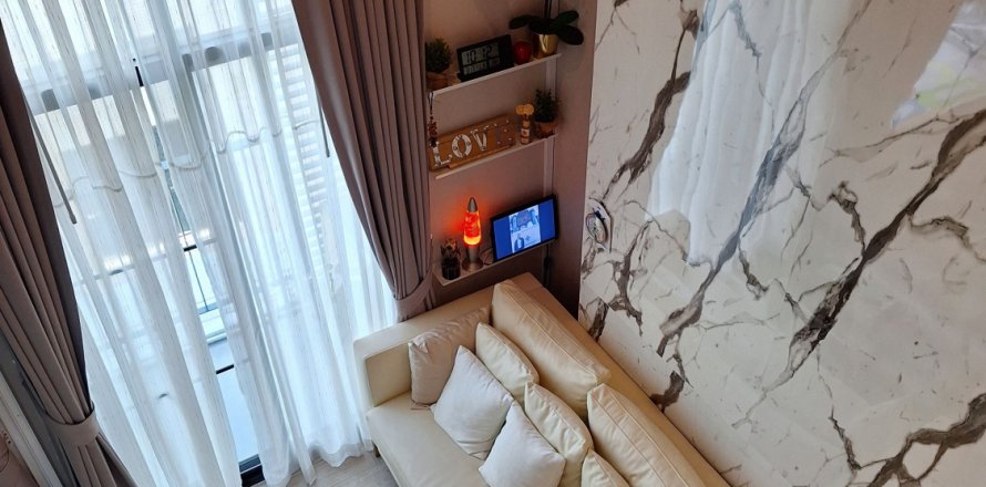 Dúplex de 2 dormitorios en Bang Na, Bangkok, Tailandia № 138093